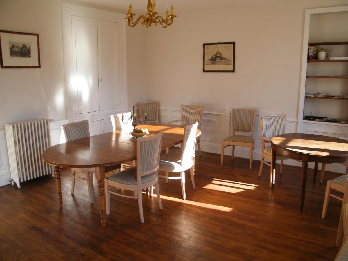 Chambres D'Hotes Chateau De Damigny Saint-Martin-des-Entrees Экстерьер фото
